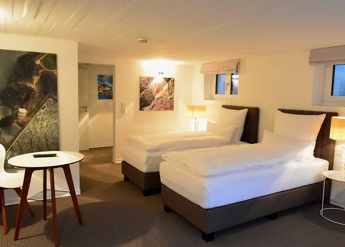 Haus Sathurn Semesterbostad