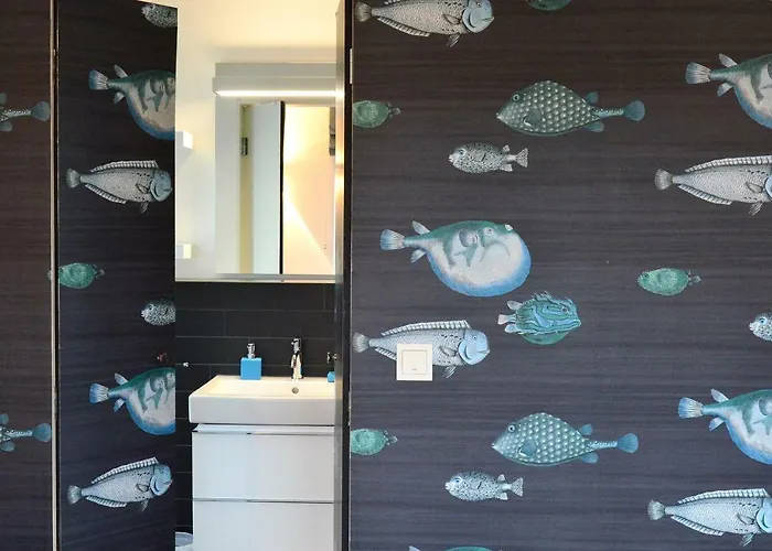 Haus Sathurn Semesterbostad